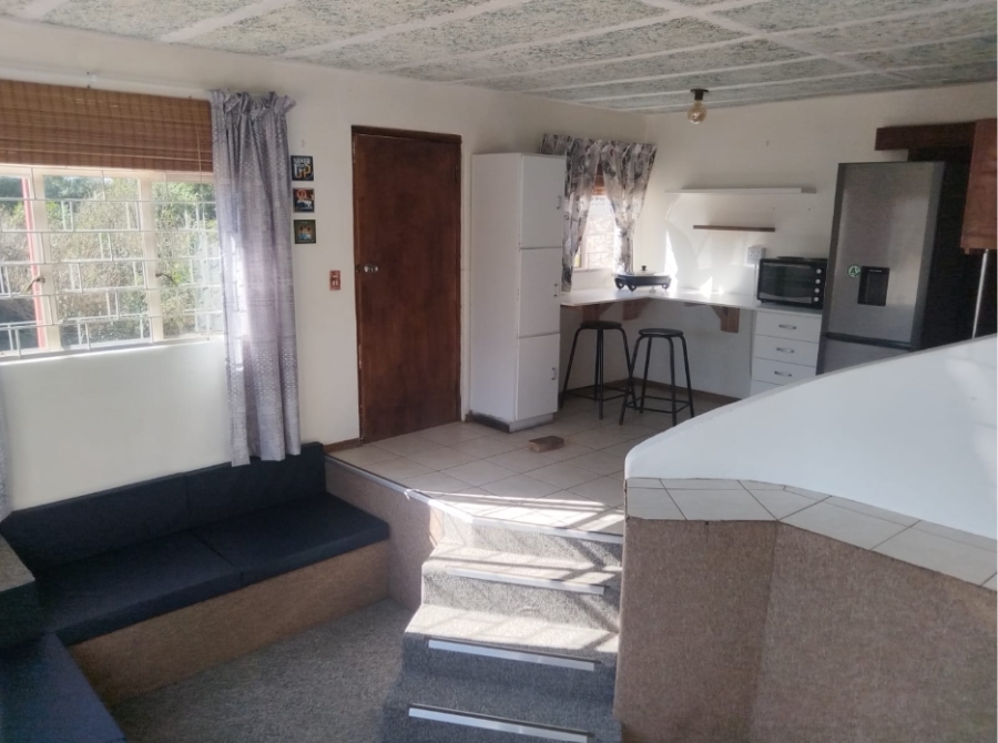 To Let 1 Bedroom Property for Rent in Vredenhof Sh Free State